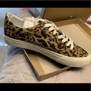 Brand new Madewell leopard print sneakers!